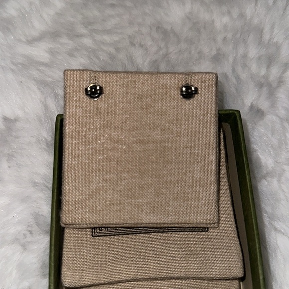 Gucci double G earring - Picture 4 of 5